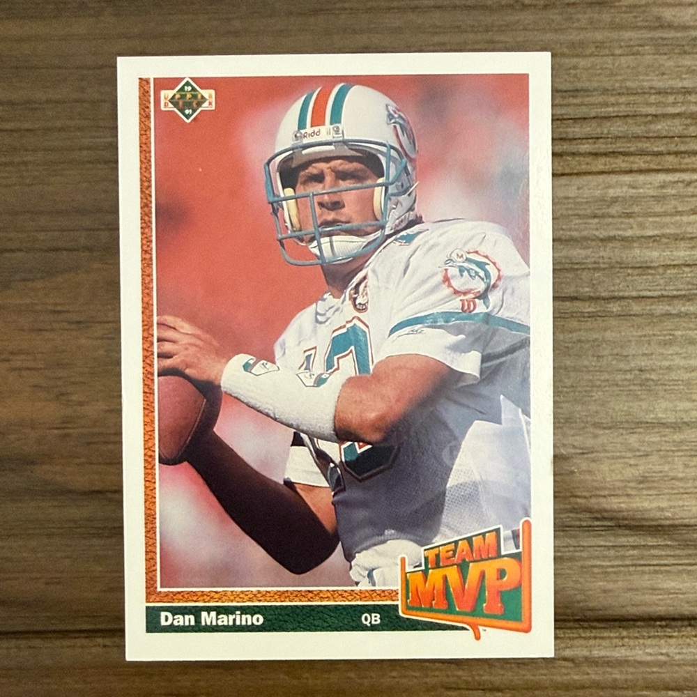 1991 DAN MARINO Upper Deck trading cards #465